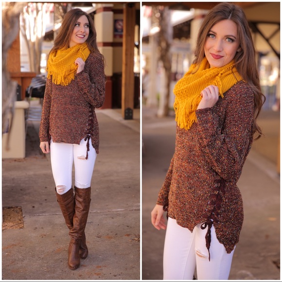 ✨LAST ONE✨Mustard cable knit fringe infinity scarf - Picture 4 of 7